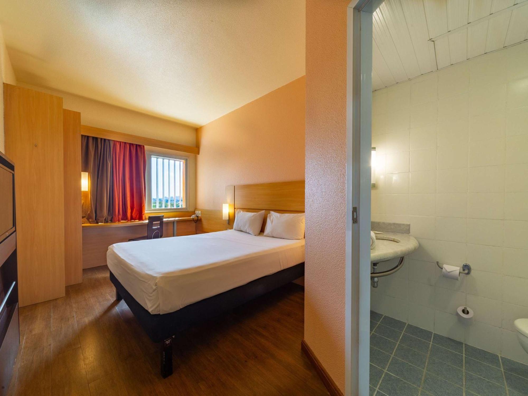 Ibis Manaus Distrito Industrial Экстерьер фото