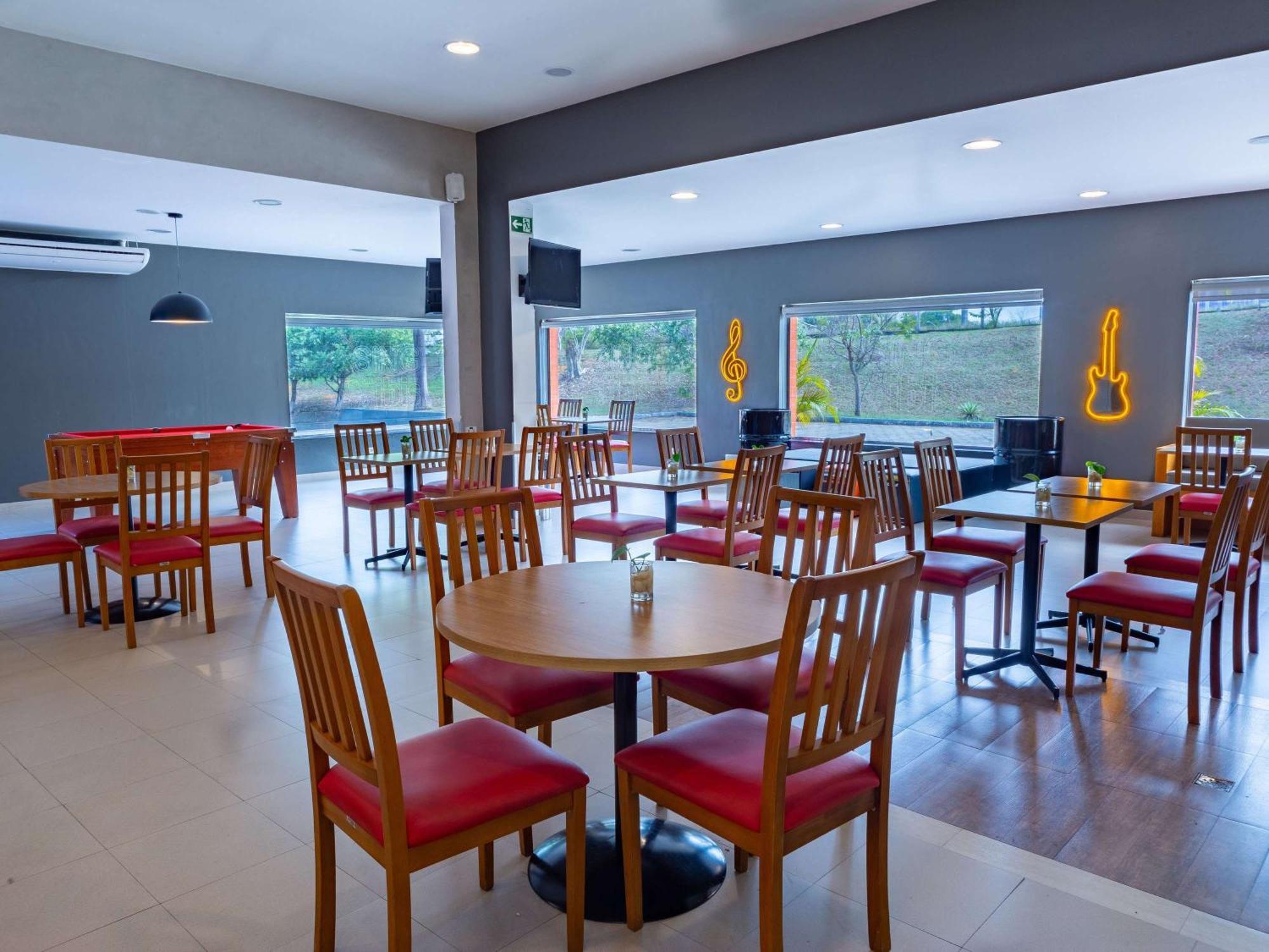 Ibis Manaus Distrito Industrial Экстерьер фото